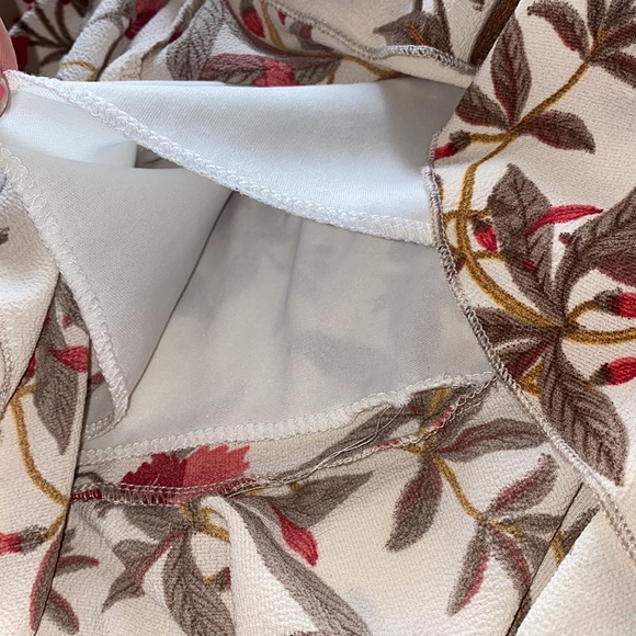 Spaghetti strap - mini floral print dress - Picture 5 of 9